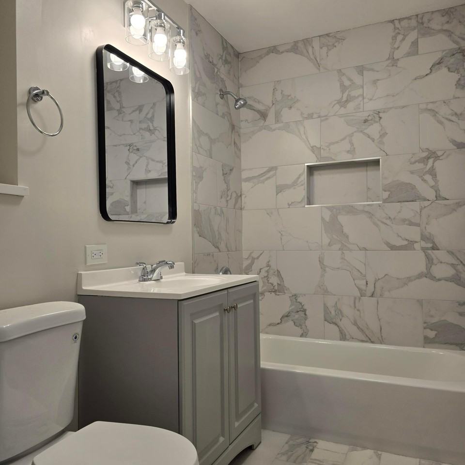 3138 Duluth St - Photo 6 of 10