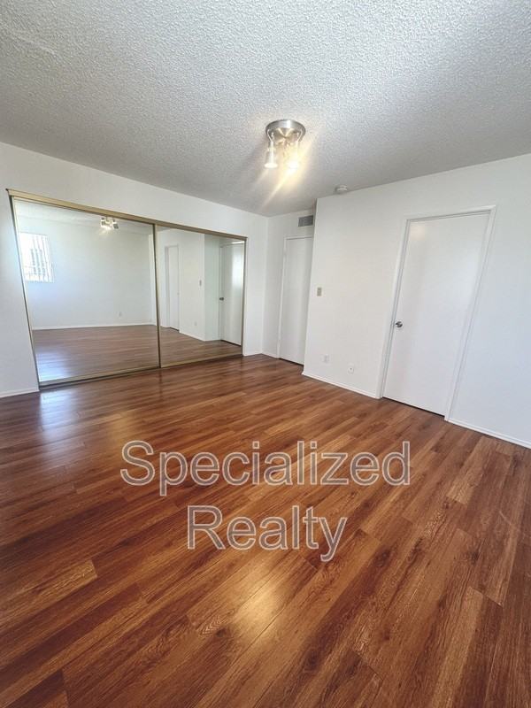 463 W Wilson Ave #6 - Photo 7 of 8