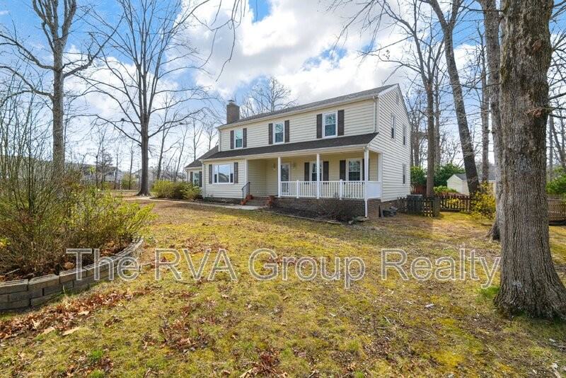 1601 Lancashire Dr - Photo 3 of 50