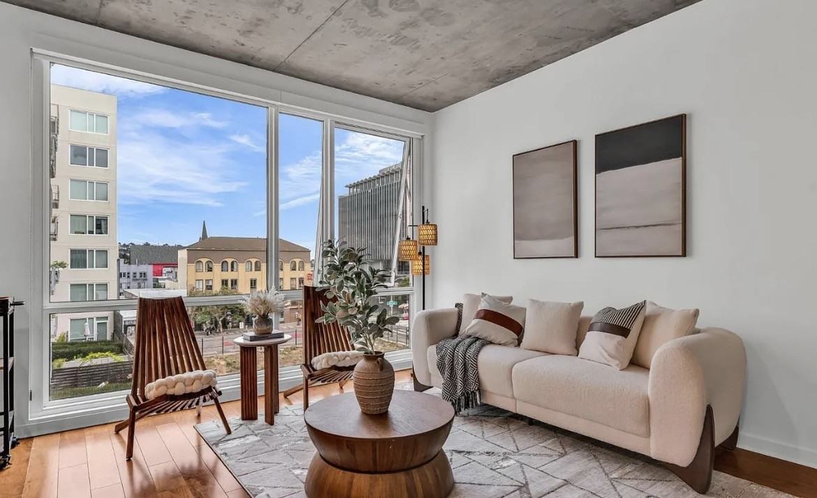 45 Bartlett St #416 - Photo 3 of 19