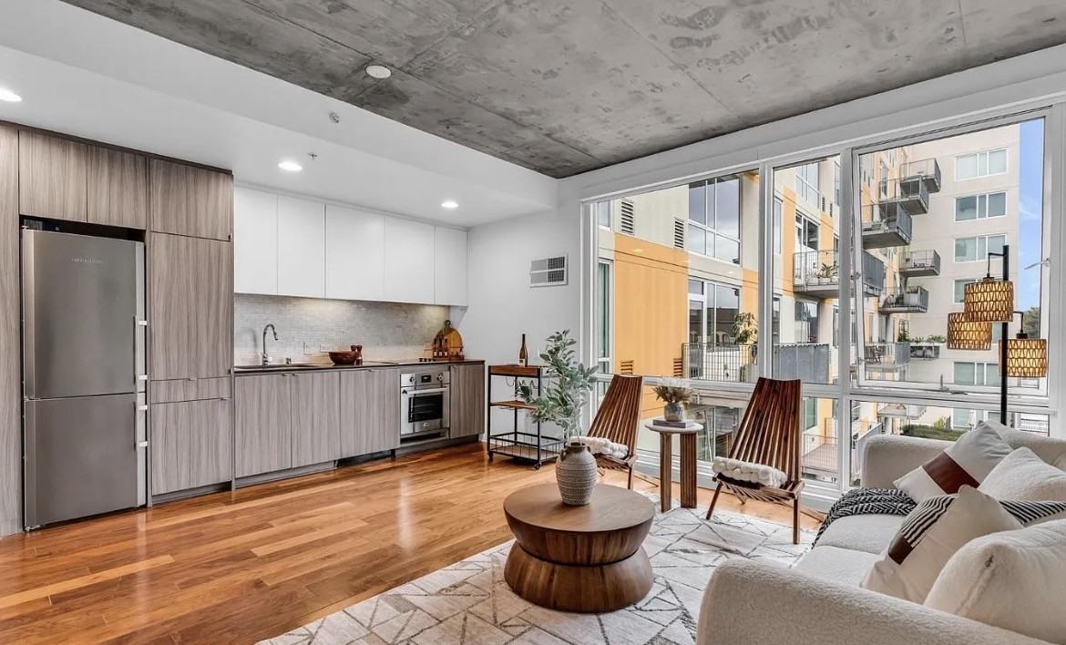 45 Bartlett St #416 - Photo 4 of 19