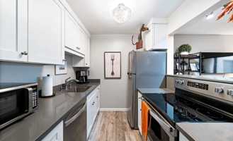 featured image of 320 N Civic Dr #407