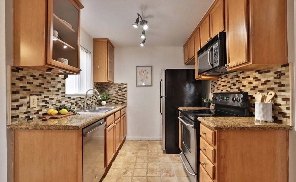 2250 Monroe St #244 - Photo 6 of 20