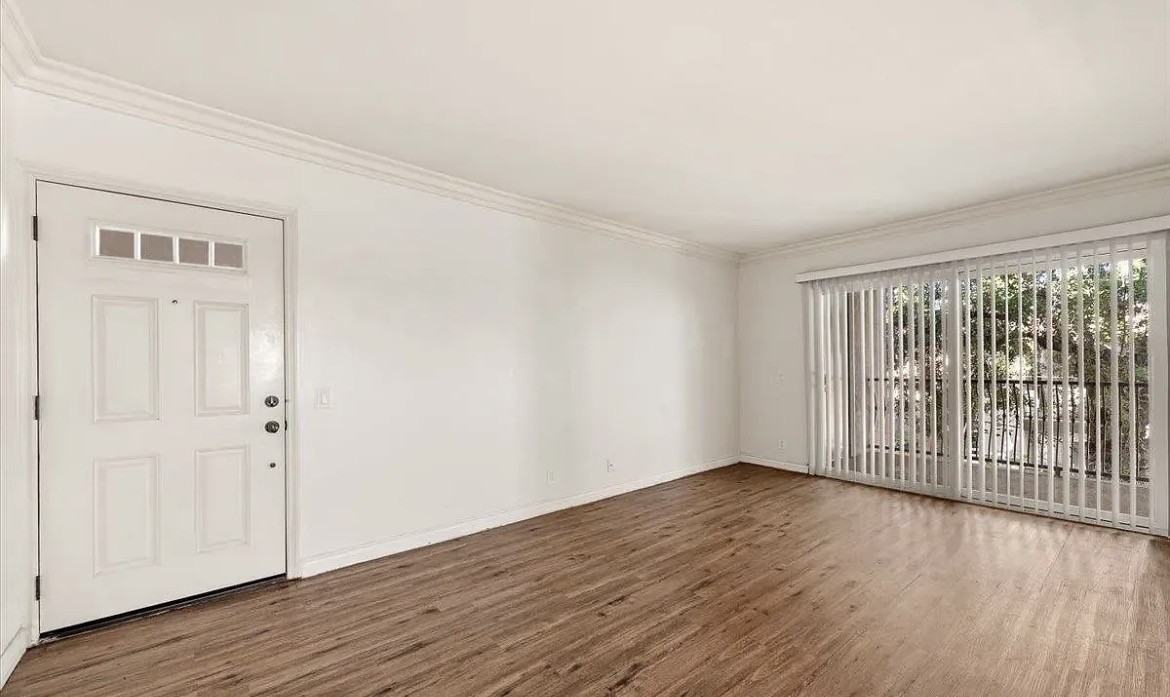 175 Avenida Descanso #205 - Photo 5 of 15