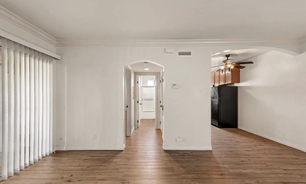 175 Avenida Descanso #205 - Photo 6 of 15