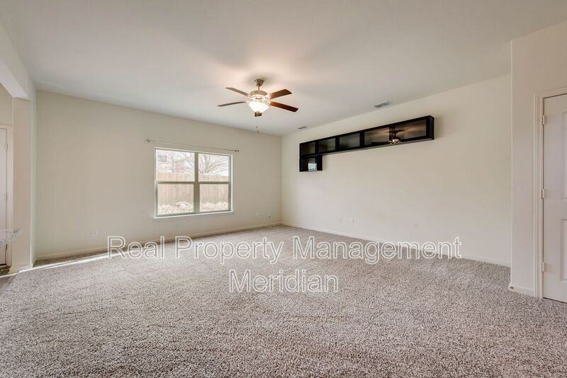 8408 Buck Mountain Pass - Photo 7 of 20