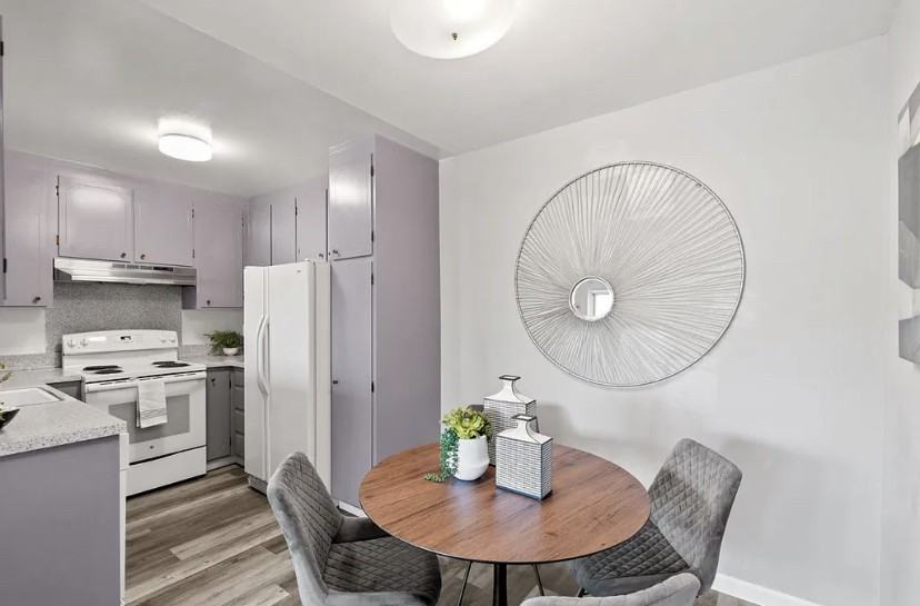 249 Elm St #202 - Photo 5 of 12