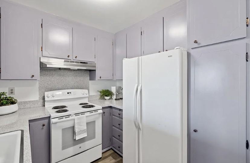 249 Elm St #202 - Photo 7 of 12