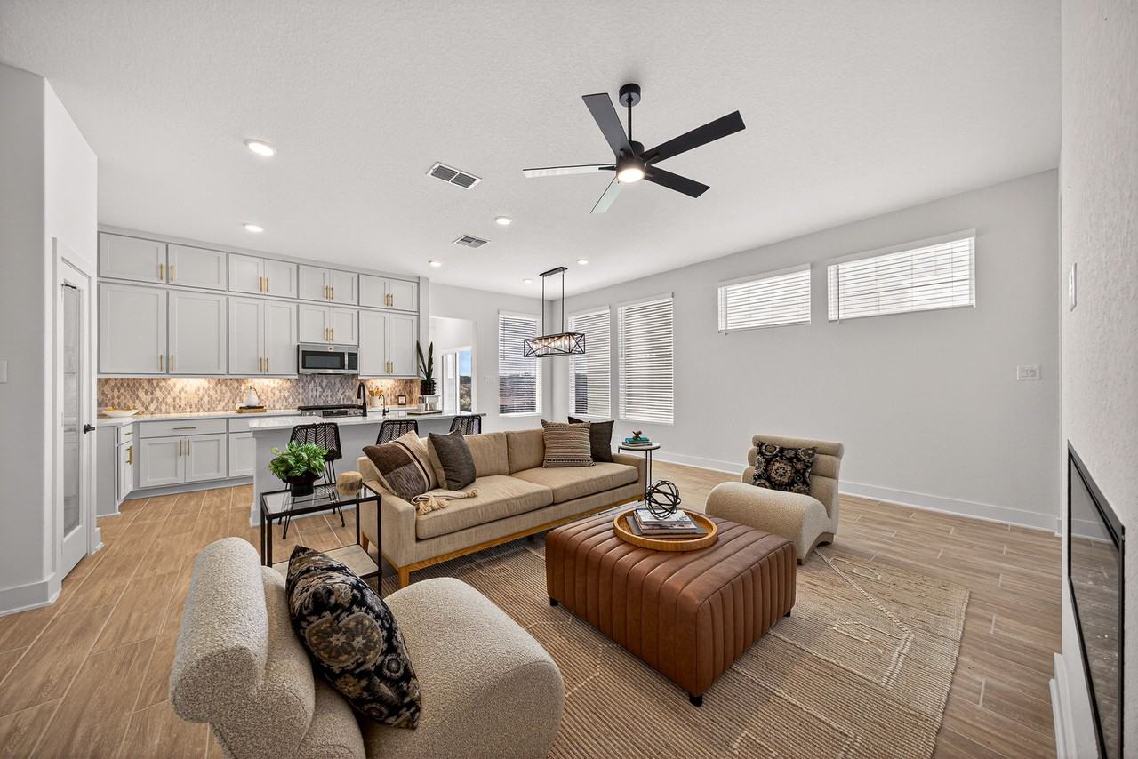 20675 Huebner Rd #527 - Photo 7 of 33