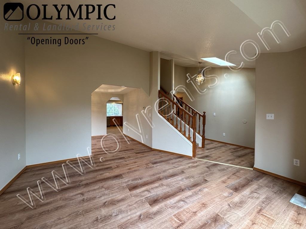 3627 22nd Ave Se - Photo 3 of 29