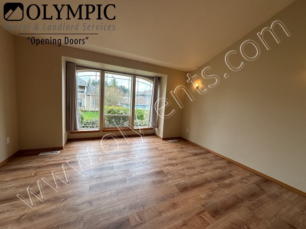 3627 22nd Ave Se - Photo 4 of 29