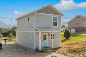 featured image of 1961 Lakeshore Dr #NA