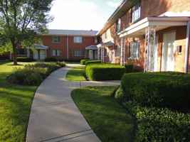 featured image of 1332 Greenwillow Ln #3