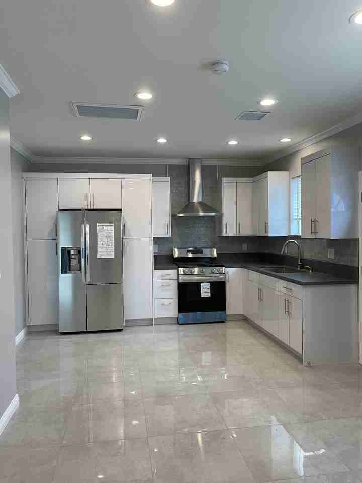 16242 Londelius St #NA - Photo 4 of 6