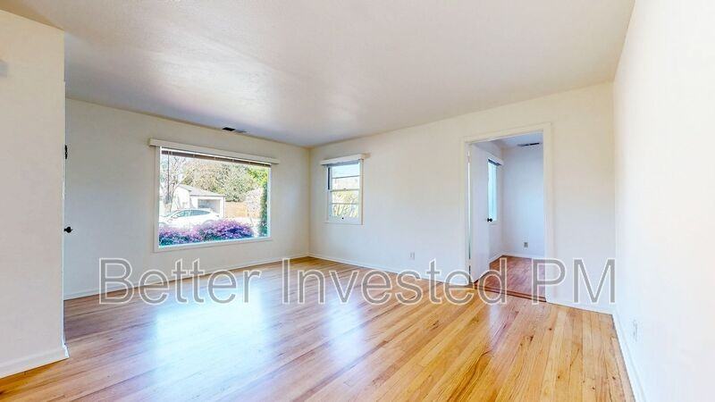 2224 Midway Dr - Photo 2 of 20