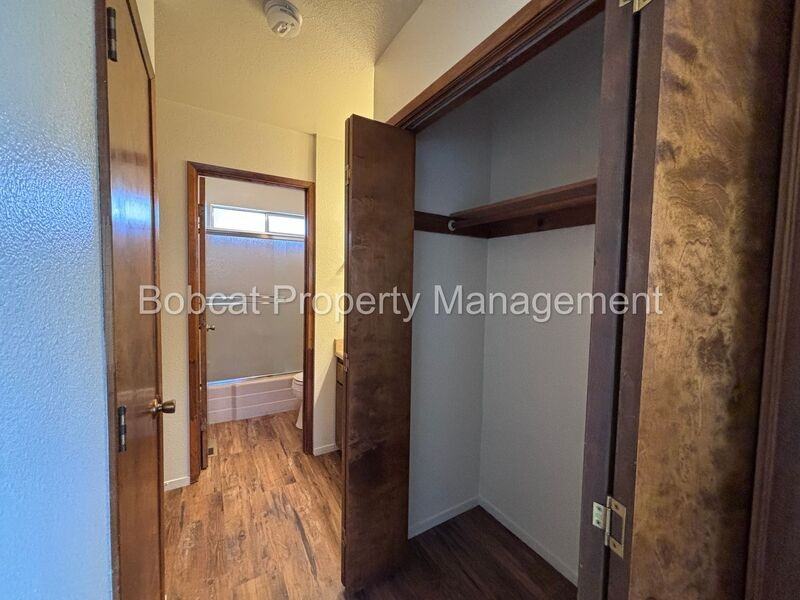 1516 South Ct #A - Photo 7 of 27