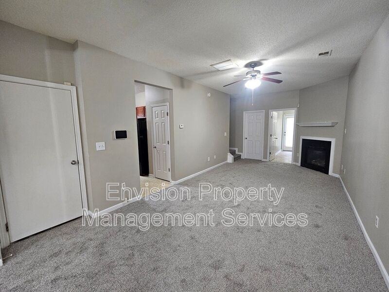 6463 Grey Fox Ct Ne - Photo 5 of 44