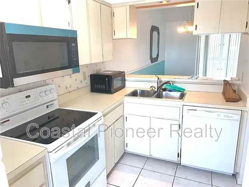 6424 Spring Flower Dr #25 - Photo 5 of 14