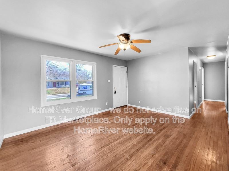 60 W Adams Dr - Photo 2 of 21