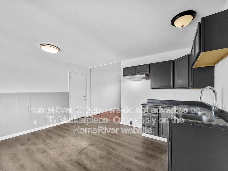 60 W Adams Dr - Photo 4 of 21