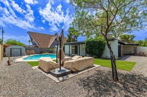featured image of 3710 E Altadena Ave