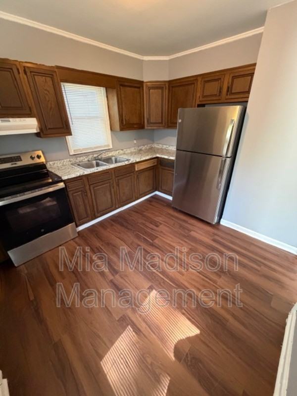 5321 Athena Dr - Photo 5 of 12