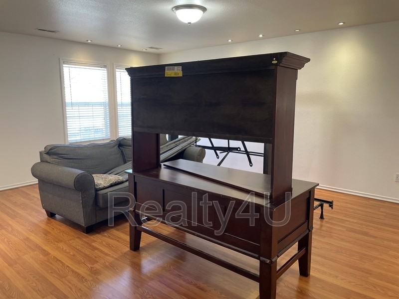 2867 W Willow Patch Rd - Photo 7 of 16