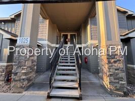 featured image of 1025 W Pine Ave #102