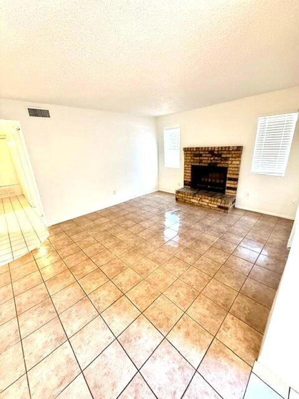 14214 N Ashbrook Dr #B - Photo 4 of 10