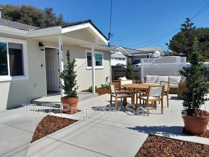 1339 Newport Ave - Photo 2 of 18