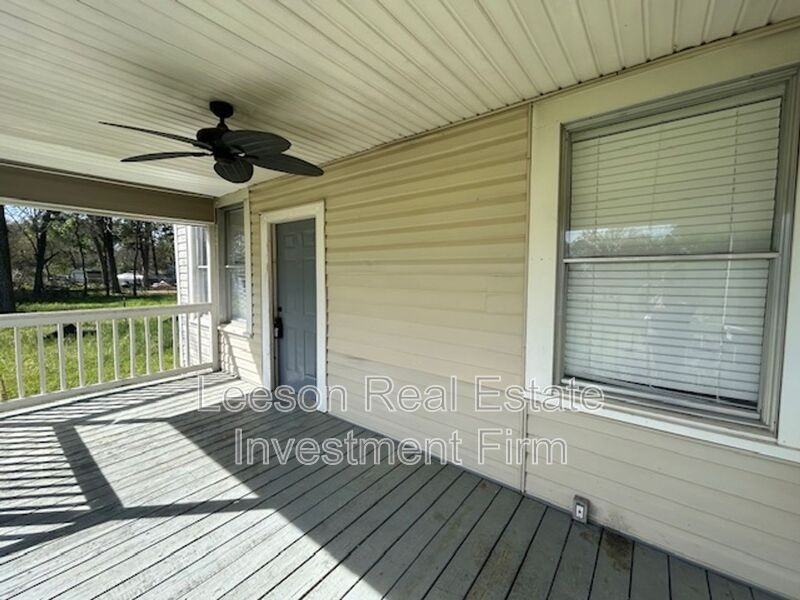 6206 Colquitt Rd - Photo 2 of 21