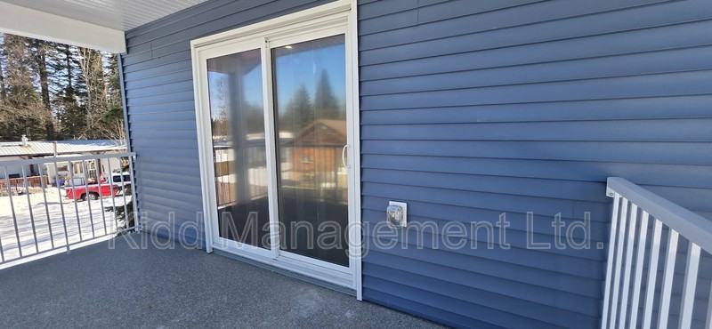 3854 Glendale Dr - Photo 6 of 19