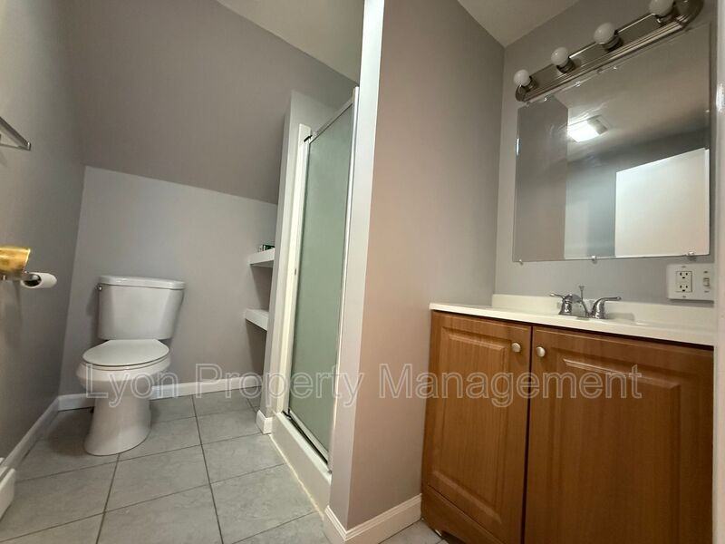 26 Carlton Ave #3rdFL - Photo 3 of 7