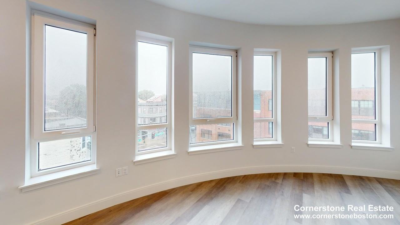 Dorchester Ave #406 - Photo 4 of 11