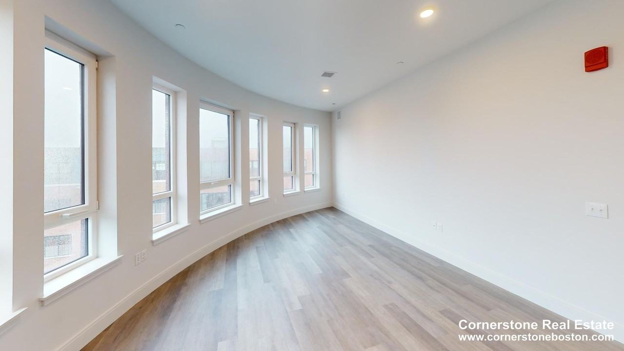 Dorchester Ave #406 - Photo 5 of 11