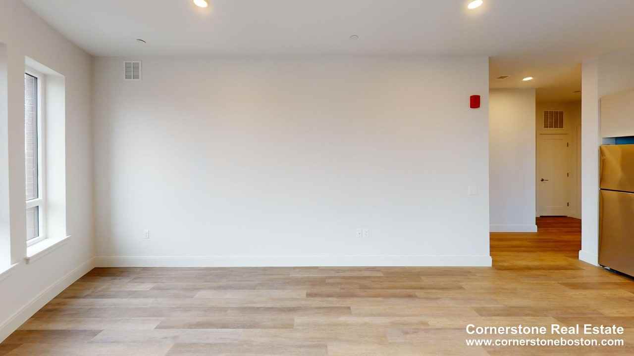 Dorchester Ave #406 - Photo 6 of 11