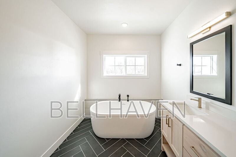 1471 Elmore Ave - Photo 7 of 17