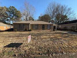 featured image of 4096 Silverleaf Rd