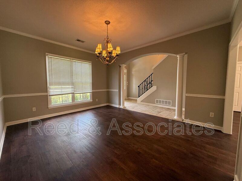 10515 Pisgah Forest Ln - Photo 6 of 17