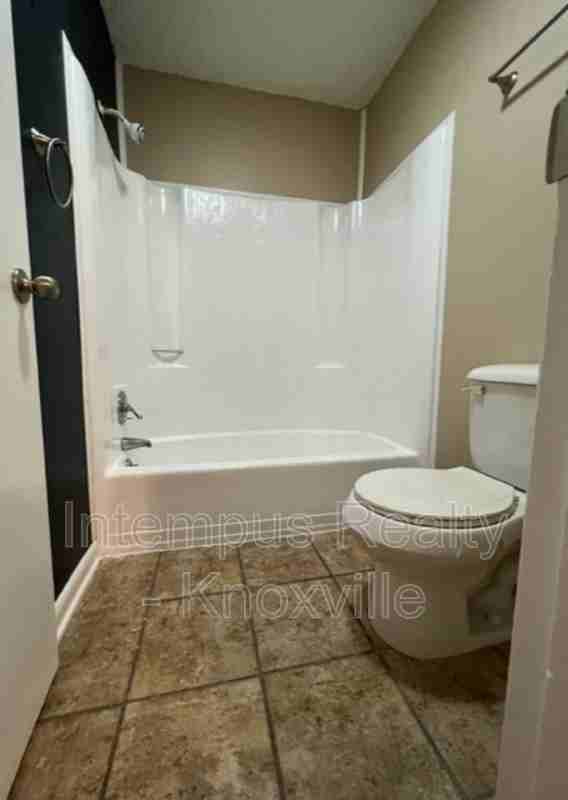 328 Dahlia Dr #10 - Photo 5 of 10