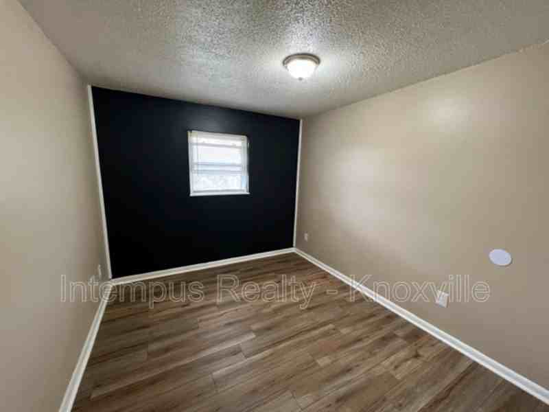 328 Dahlia Dr #10 - Photo 7 of 10