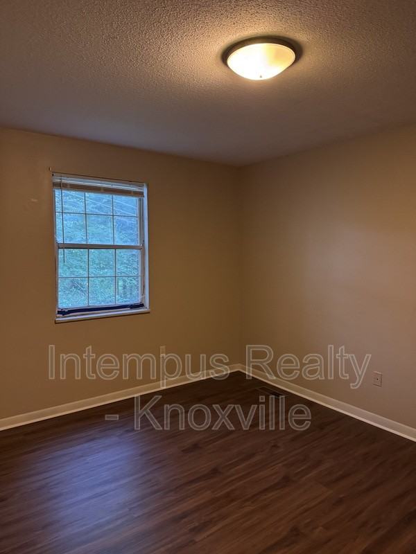 3116 Rennoc Rd #4 - Photo 7 of 17