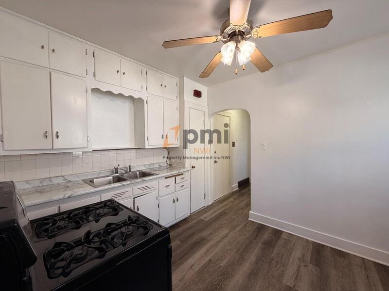 7532 Monroe Ave #1 - Photo 6 of 11