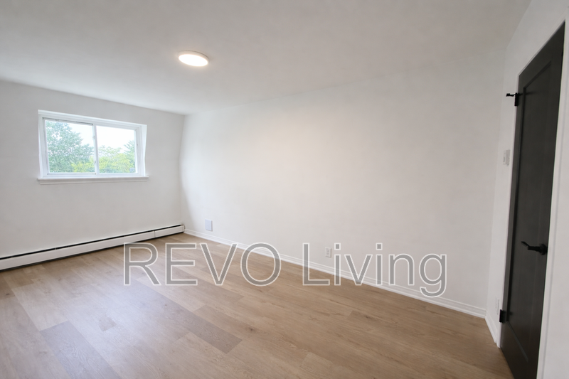 187 Church St #8 - Photo 6 of 11