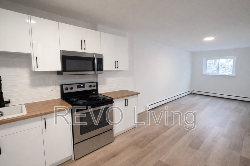 187 Church St #8 - Photo 4 of 11