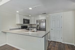 featured image of 5112 N 17th Ave