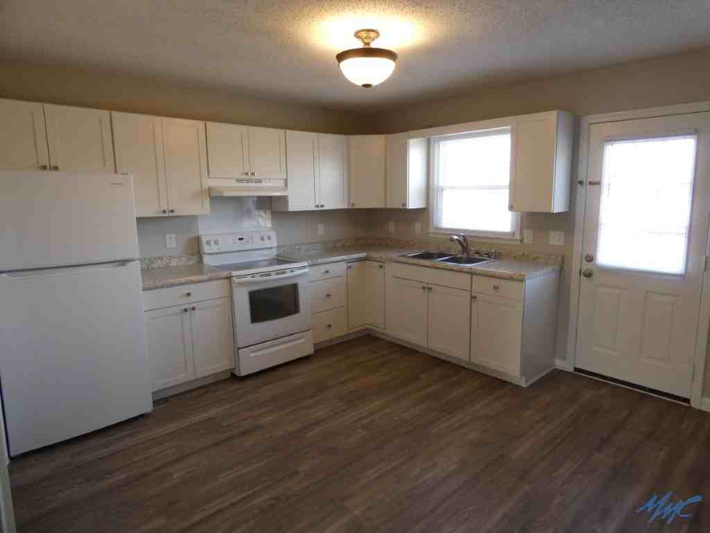 3634 Barfield Crescent Rd - Photo 3 of 13