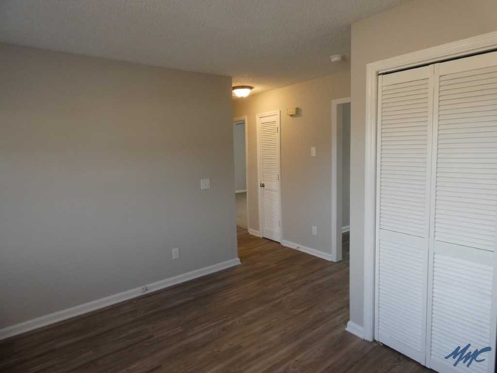 3634 Barfield Crescent Rd - Photo 5 of 13