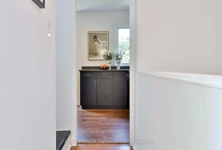 55 Dagmar Ave #2 - Photo 4 of 18