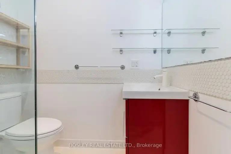 46 Stewart St #3 - Photo 3 of 20